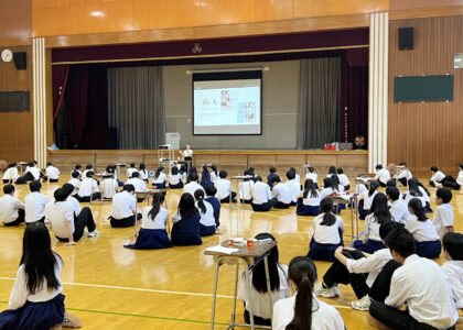 「生理は特別なことじゃない。」 千葉県立磯辺高等学校の高校2年生・316名に向けた生理セミナーを開催